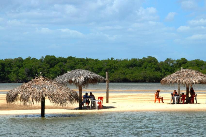 Oceano Azul Hospedagens A 50 M Da Orla-Passarela Do Caranguejo Villa Aracaju Kültér fotó